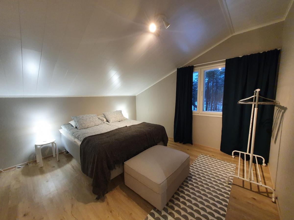 Vaere Holiday Home - Lakeside Relaxation Point Inari Buitenkant foto